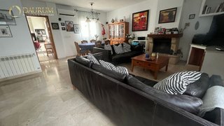 Casa adosada en venta en Montequinto en Dos Hermanas