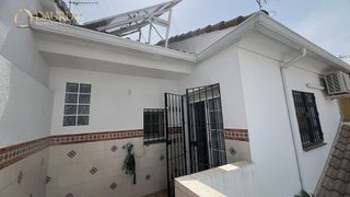 Casa adosada en venta en Montequinto en Dos Hermanas