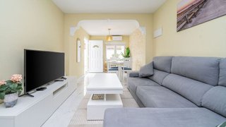 Casa adosada en venta en La Siesta - El Salado - Torreta en Torrevieja