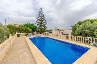 Chalet en venta en Dolores