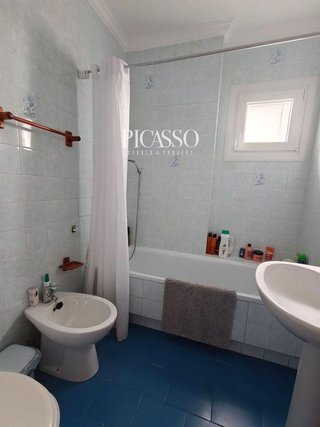 Casa adosada en venta en Playamar en Torremolinos