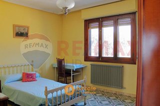 Chalet en venta en Íscar