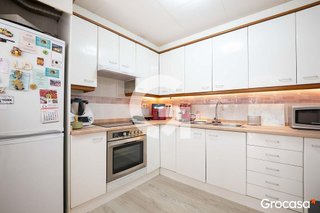 Piso en venta en Els Molins en Mataró