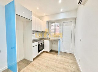 Estudio en venta en La Bordeta en Barcelona