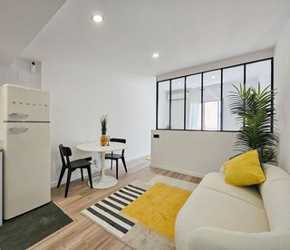 Piso en venta en El Raval en Barcelona