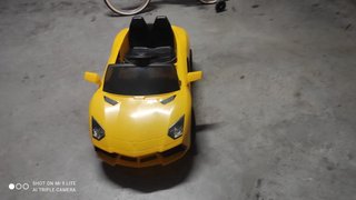 Coche Eléctrico Infantil Amarillo