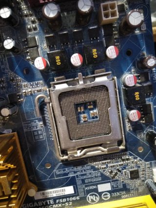 Placa base Gigabyte GA-945GCMX-S2