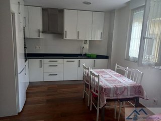 Piso en alquiler en Numancia - San Fernando en Santander