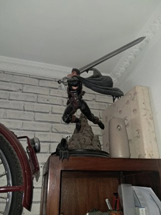 Figura Resina Berserk 70cm