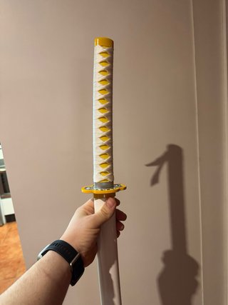 Set di Katane decorative ispirate a Kimetsu No Yaiba
