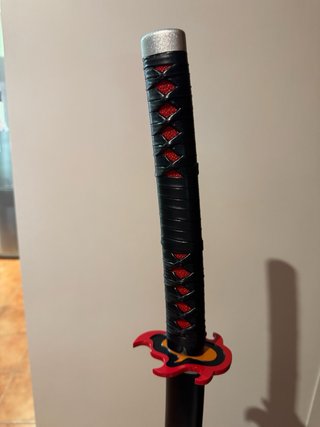 Set di Katane decorative ispirate a Kimetsu No Yaiba