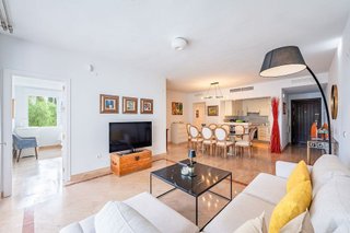 Piso en venta en Río Real en Marbella