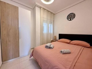 Piso en venta en  El Acequión - Los Naúfragos en Torrevieja
