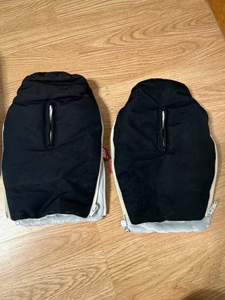 Manoplas Red Castle para carrito