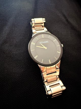 Reloj DUWARD Negro y Dorado