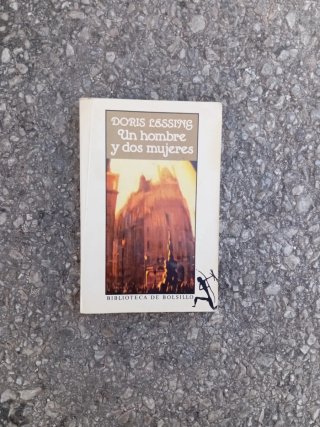 Un Hombre y Dos Mujeres