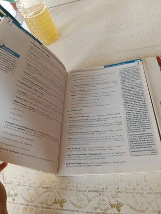 Ambito de Comunicacion: Lengua ca Educacion Sec...