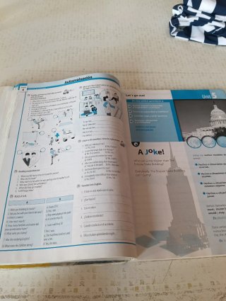 Ambito de Comunicacion: Lengua ca Educacion Sec...