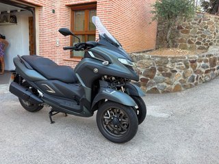 Yamaha Tricity 300cc Gris