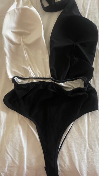 Body con laccio lungo