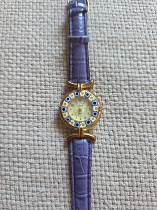 Reloj de pulsera mujer dorado y morado