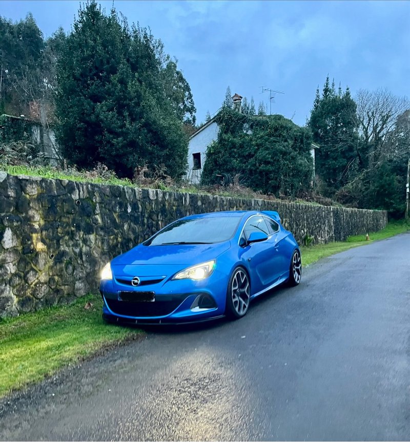 Opel Astra opc 2014 - foto 1