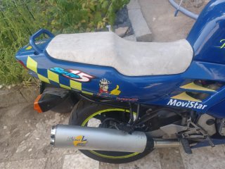 Honda CBR 600 F2 Azul