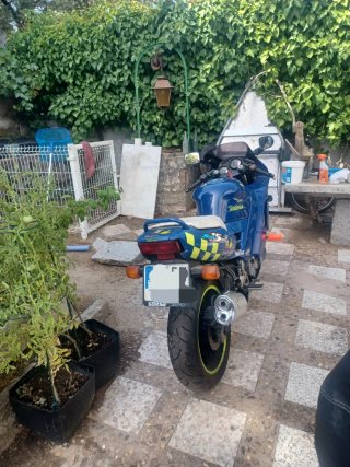 Honda CBR 600 F2 Azul