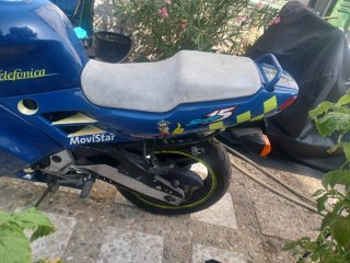 Honda CBR 600 F2 Azul