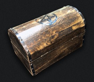 Caja de Madera Decorada con Pentagrama