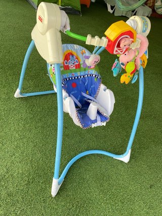 Columpio bebé Fisher-Price granja