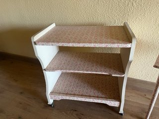 Conjunto mesa y carrito vintage floral