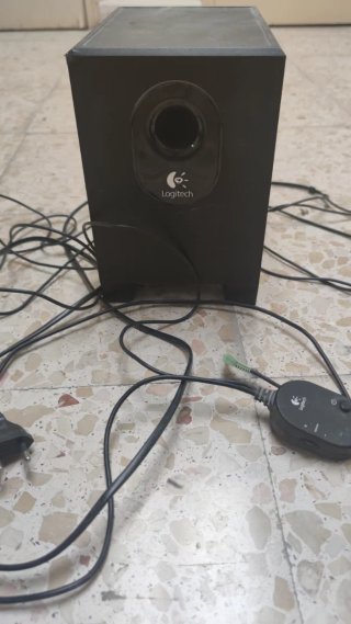 Altavoces Logitech Negros X-210