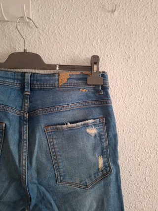 Pantalón vaquero Bershka Skinny Fit M
