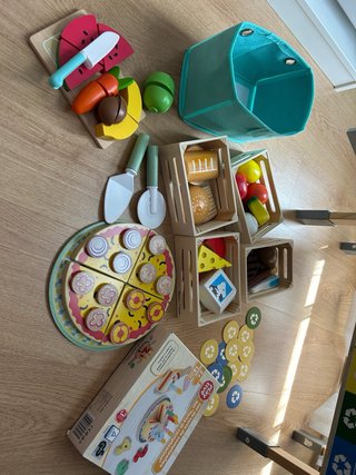 Cocina de madera Aldi con accesorios