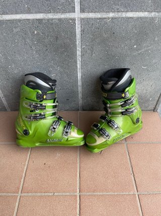 Botas de esquí Dolomite verdes