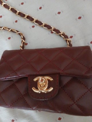 Bolso Mini Chanel Burdeos Dorado