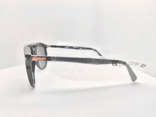 Occhiali da sole Persol 3311 Neri