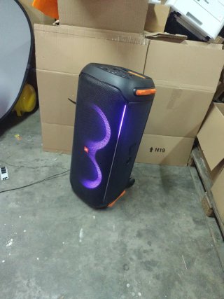 JBL PartyBox 710 Altavoz Bluetooth Negro