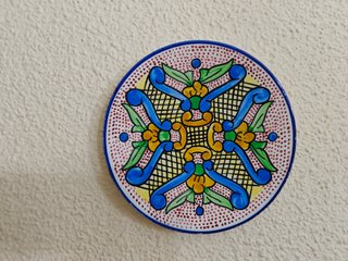 Conjunto Salón Clásico: Mesa y 4 Sillas
