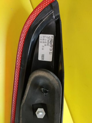 PILOTO TRASERO DERECHO VOLVO V50 SW FAMILIAR