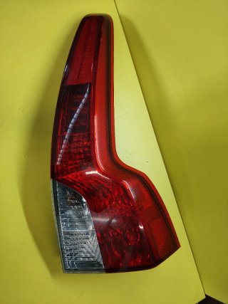 PILOTO TRASERO DERECHO VOLVO V50 SW FAMILIAR