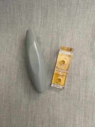 Estor enrollable gris y blanco