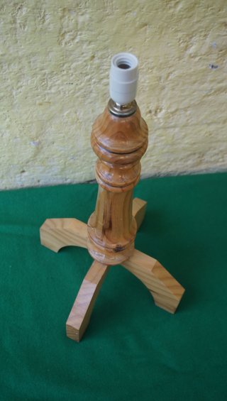 Lamparas varias madera metal ver fotos leer 2-4€