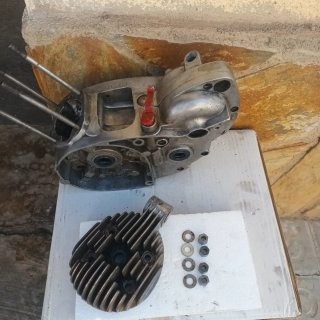 Rueda Moto 21/4-18 43J, delantera