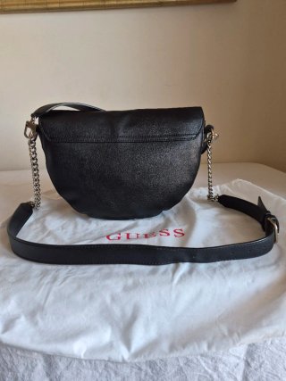 Bolso Guess Negro Cuero