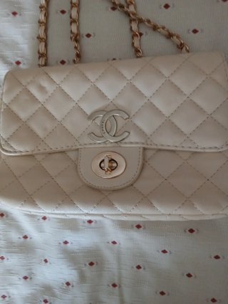 Bolso Chanel Beige Dorado