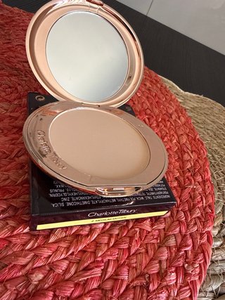 Charlotte Tilbury Polvo Tono Medium
