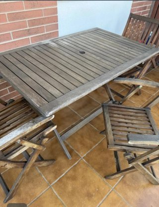 Mesa de madera teka para exterior