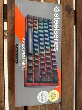 SteelSeries Apex Pro Mini Teclado Gaming